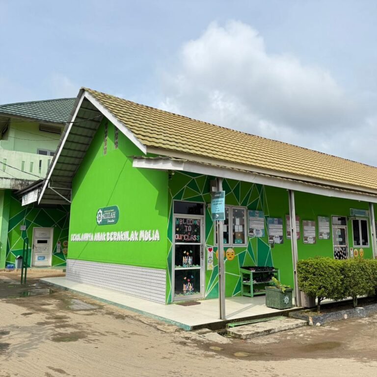 Elementary School Building