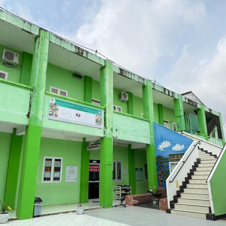 Junioar High School Building